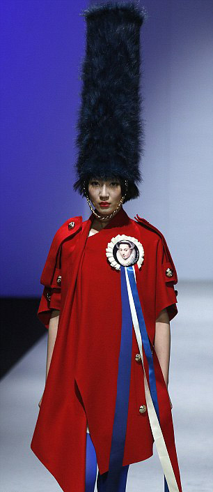 Ý tưởng rùng rợn tại Hồng Kông FW - 6