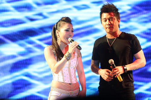 Tuấn Hưng đạp xích lô ôn kỷ niệm cũ - 8