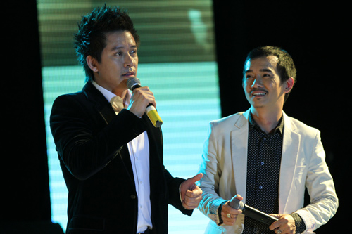 Tuấn Hưng đạp xích lô ôn kỷ niệm cũ - 11