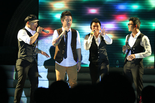 Tuấn Hưng đạp xích lô ôn kỷ niệm cũ - 8