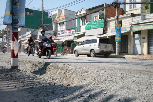 Vừa lĩnh thưởng Tết đã bị xe tải cán chết - 3