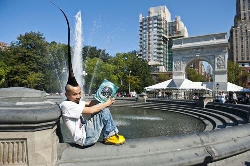 Những người có vẻ ngoài kỳ lạ nhất - 12