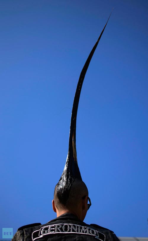 Những người có vẻ ngoài kỳ lạ nhất - 13