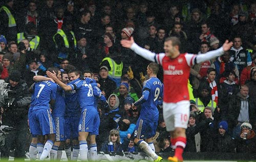 Chelsea - Arsenal: Đòn kết liễu - 1