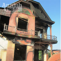 Pháp luật - Đốt nhà tiền tỉ vì không xin được tiền