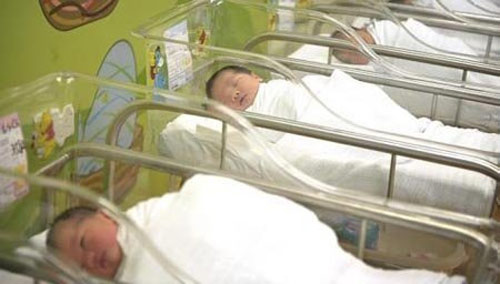 Trẻ em Singapore sinh ra đã là triệu phú - 1