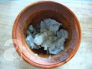 Ngon ngọt canh cải cúc nấu tôm - 3