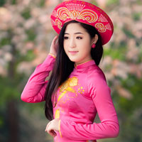 Bạn trẻ - Cuộc sống - Hot girl Truyền hình dịu dàng du xuân