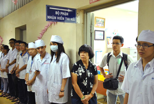 Hiến xác: Nỗi vật vã sau từng lá đơn - 2