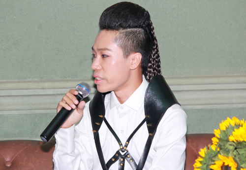 Bản sao Tùng Dương chào sân đã quái - 8