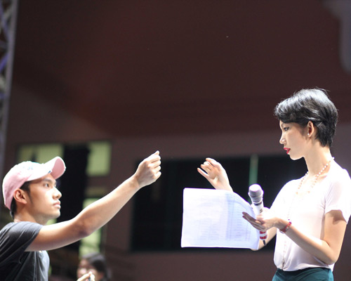 Hà Anh gây "bỏng mắt" trên sàn tập - 17