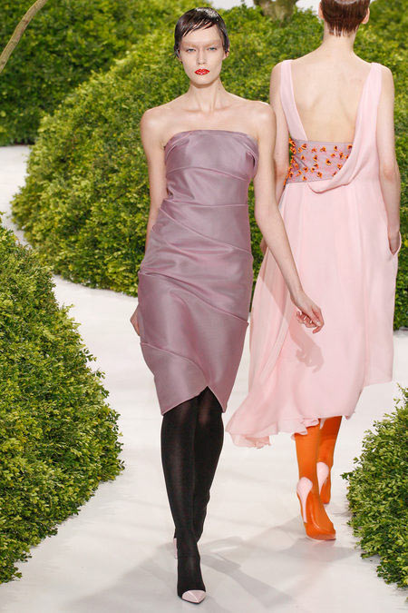 Lạc bước vào khu vườn xanh của Dior - 2