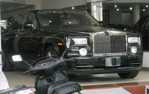 Những siêu xe “khủng” về Việt Nam 2012 - 4