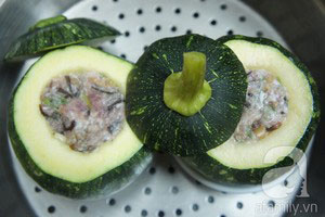 Bí nhồi thịt hấp cả nhà khen ngon - 9