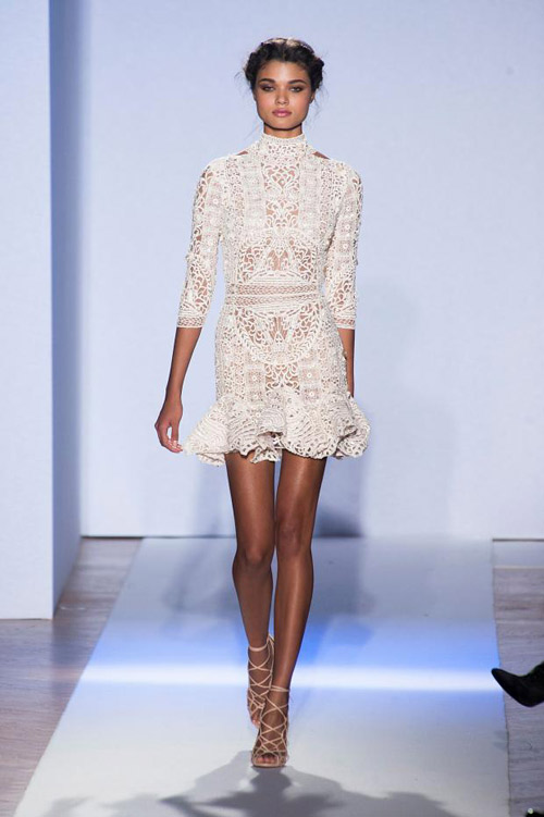 Sự trỗi dậy của họa tiết ánh kim! - 6