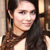  - Kiều Thanh và chiếc mũi "dao kéo"