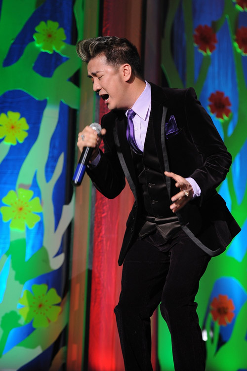 Trò cưng Mr Đàm da diết hát nhạc xưa - 8