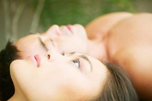 Bị gái ế "úp sọt" - 1