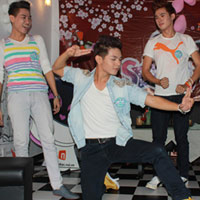 Ca nhạc - MTV - V.Music chiều fan tới bến