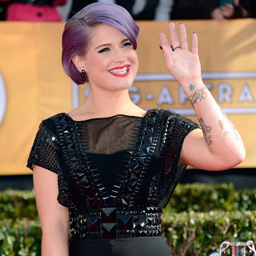 Anne Hathaway lại thắng ngoạn mục - 14