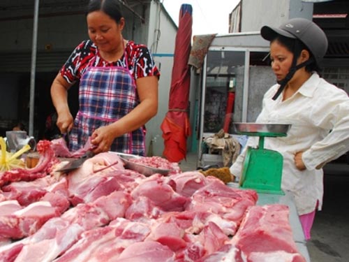 Cảnh báo: Người Hà Nội ăn quá nhiều thịt - 1