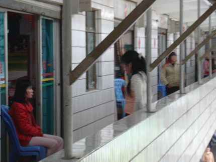 Tôi đi cứu gái “cò quay” - 1