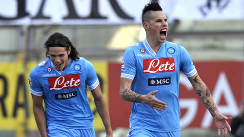 Serie A sau V22: Napoli phả hơi nóng Juve - 2