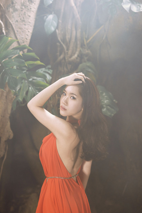 Chị em Thúy Vinh gây chú ý - 7