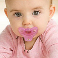 Sức khỏe đời sống - Trẻ mắc đủ thứ bệnh vì nghiện núm vú giả