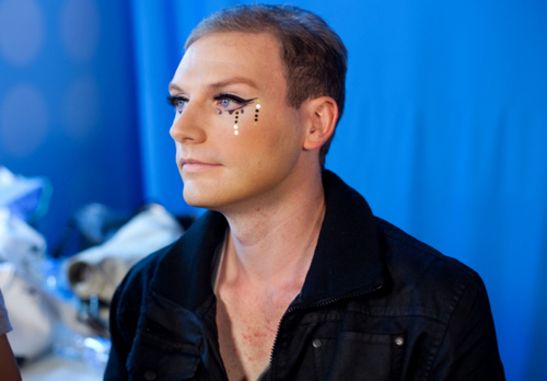 Chàng Tây Kyo York lột xác thành dị nữ - 11