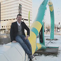 Thể thao - Chiêm ngưỡng vợt tennis siêu "khủng" ở Hà Lan