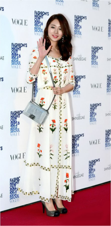 Đẹp như "biểu tượng thời trang" xứ Hàn - 7