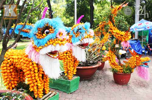 Hoa tết đổ bộ vào TP.HCM - 14