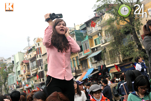 Fan Việt "cào xé, nắm tóc" sao Hàn - 2