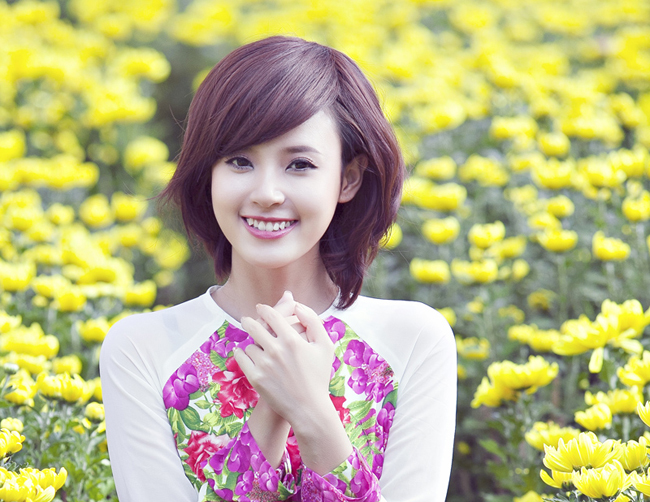 Cuối năm 2012, Midu lại có thêm tin vui khi được tham gia vai nữ chính trong bộ phim điện ảnh Mùa hè lạnh của đạo diễn Ngô Quang Hải
