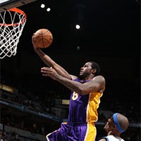 Thể thao - NBA: Siêu phẩm của LA Lakers