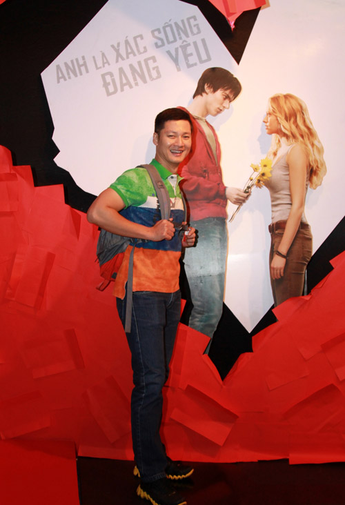 Trí Nguyễn thân mật với bạn gái tin đồn - 8