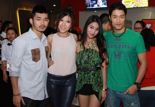 Trí Nguyễn thân mật với bạn gái tin đồn - 3