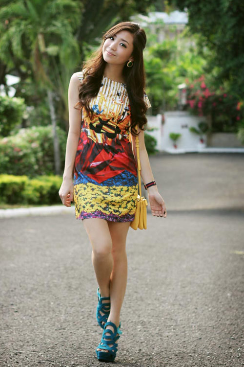 Người đẹp Philipines mặc gì chơi xuân? - 8