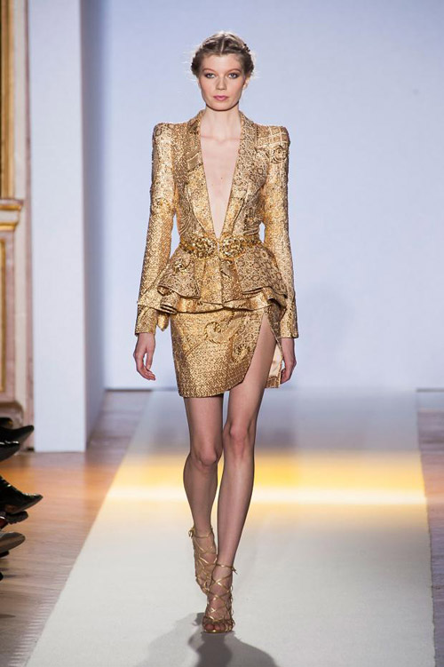 4 mẫu váy "gây bão" trong năm 2013 - 10