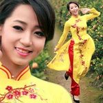 Bạn trẻ - Cuộc sống - Hoa khôi Wushu khoe sắc bên vườn quất