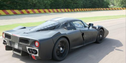 Lộ video Ferrari F150 gầm rú trên đường - 4