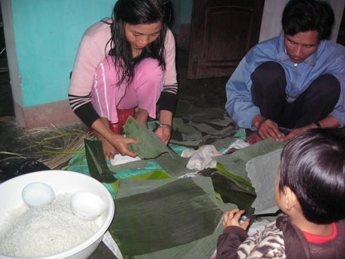 Dân Sông Tranh thấp thỏm đón Tết - 2