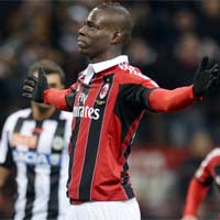 Bóng đá - Nhìn lại màn ra mắt của Balotelli ở Milan