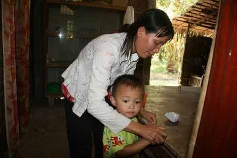 Sau thảm họa núi Cấm: Oằn vai góa phụ - 3