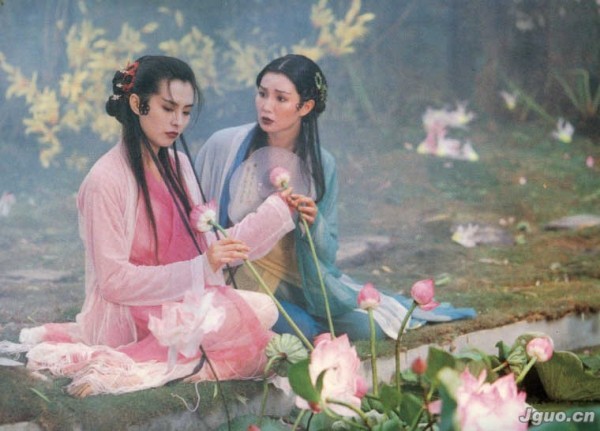 "Mỹ nữ xà tinh" đẹp nhất màn ảnh - 4