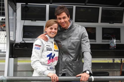 F1 - Mercedes: Binh hùng tướng mạnh - 3