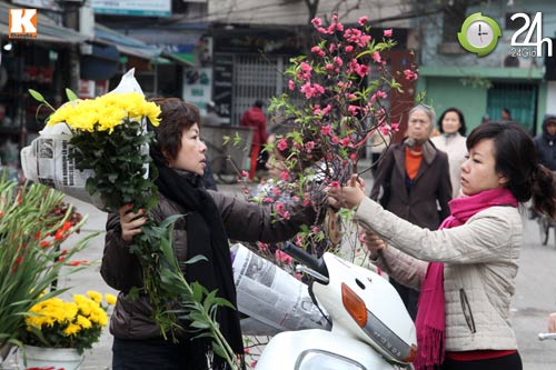 Tất bật không khí ngày tất niên - 4