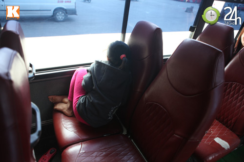 Những người cuối cùng về quê ăn tết - 6