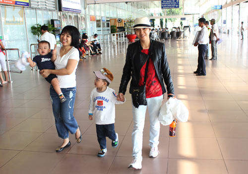 Những người cuối cùng về quê ăn tết - 11